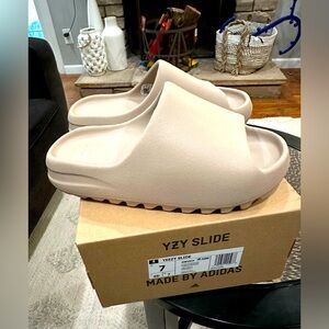 Brand new Yeezy Slides